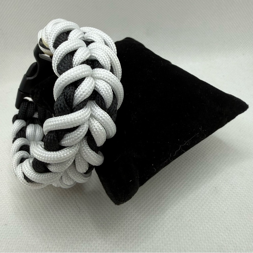 Handmade Black and White Paracord Bracelet